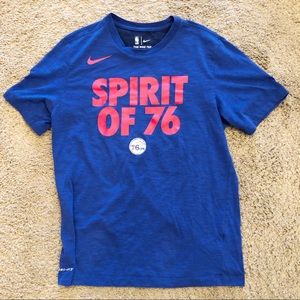 Nike Blue 76ers Short Sleeve Dri-Fit Tee - M